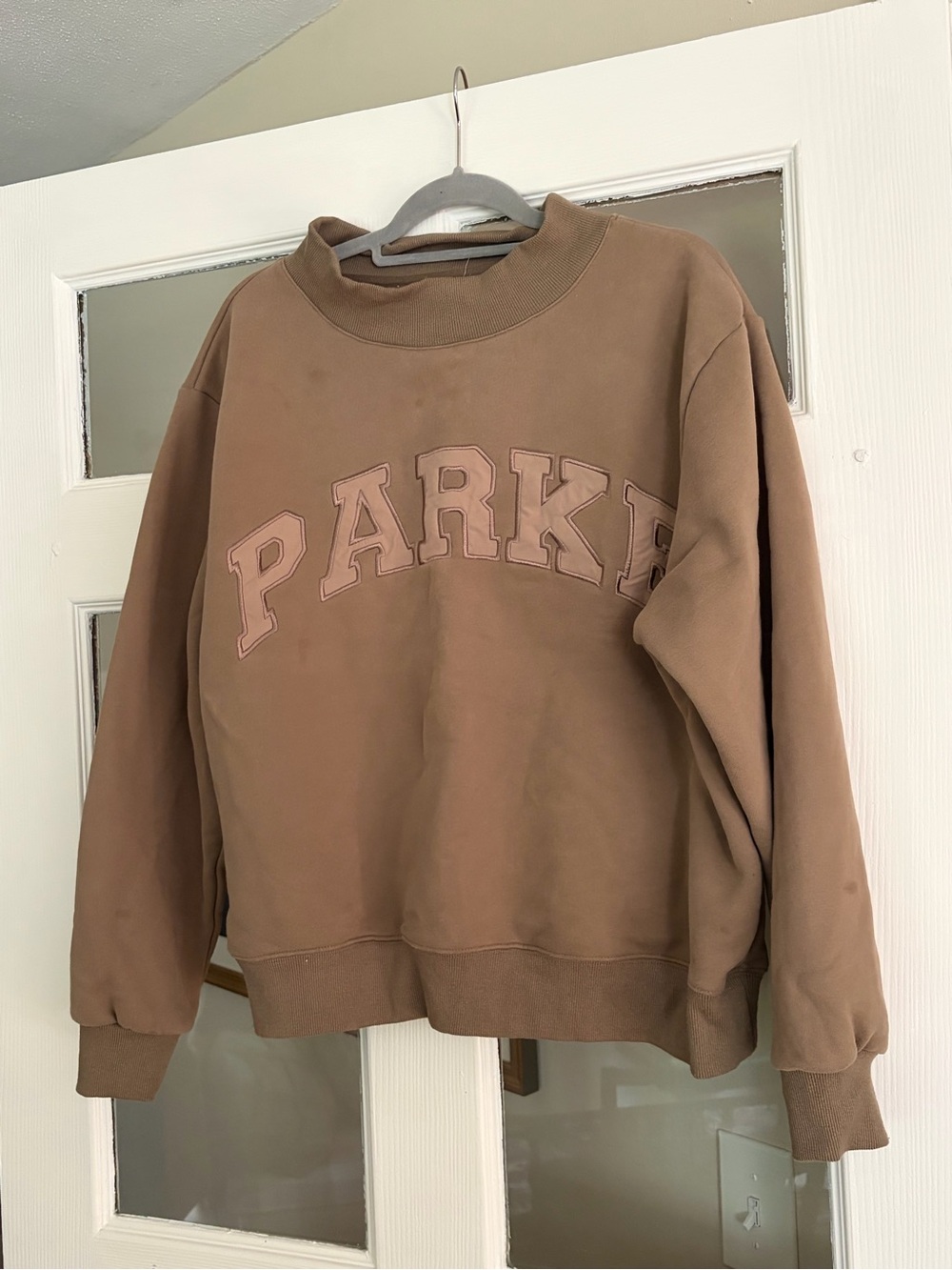 Parke Monochrome Beige Sweatshirt